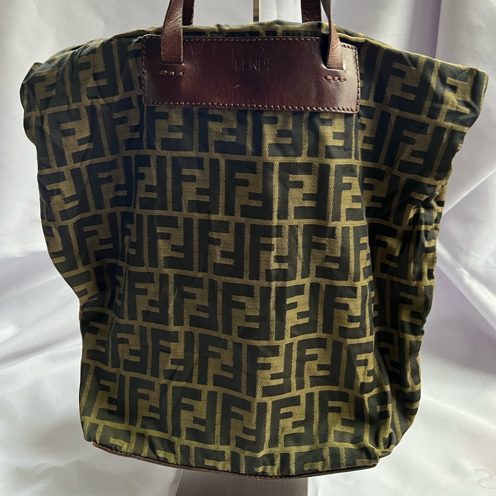 Fendi Zucca zippered/foldable tote